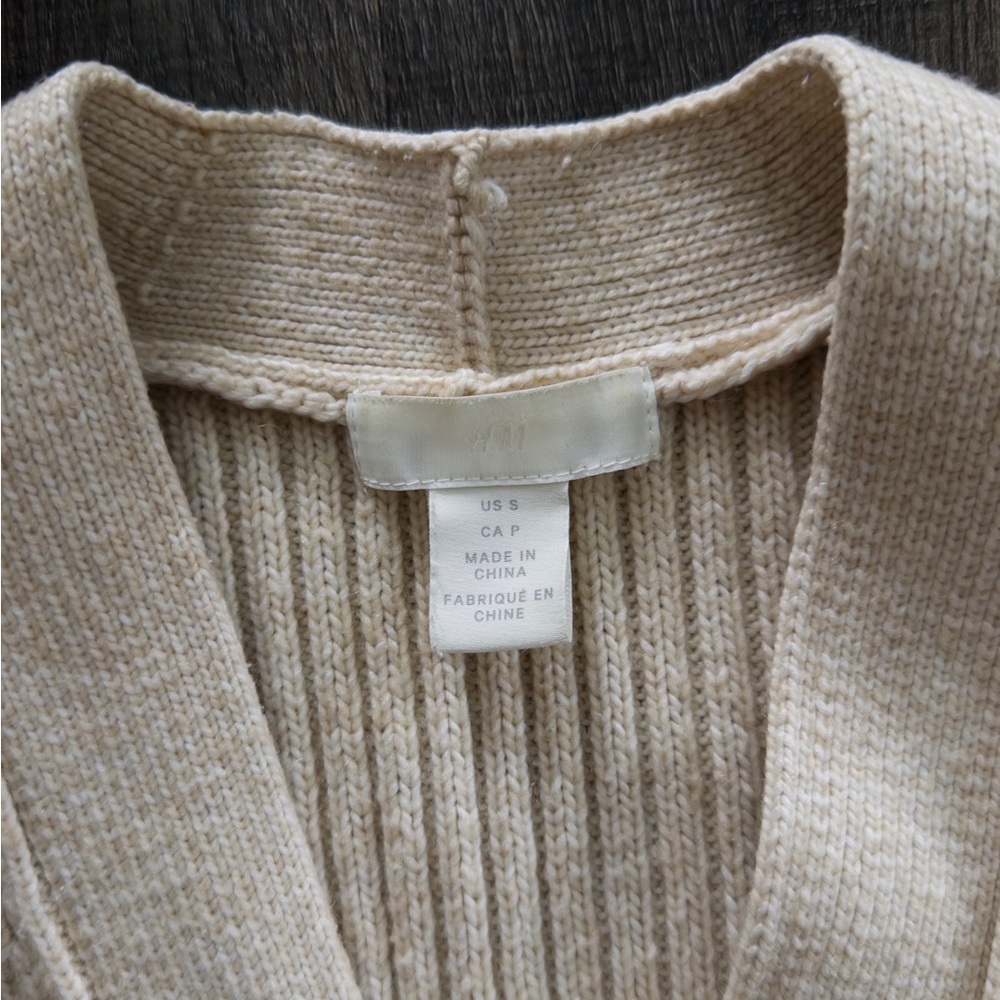 Cream Ribbed Button-Up Sweater - Picture 3 of 4